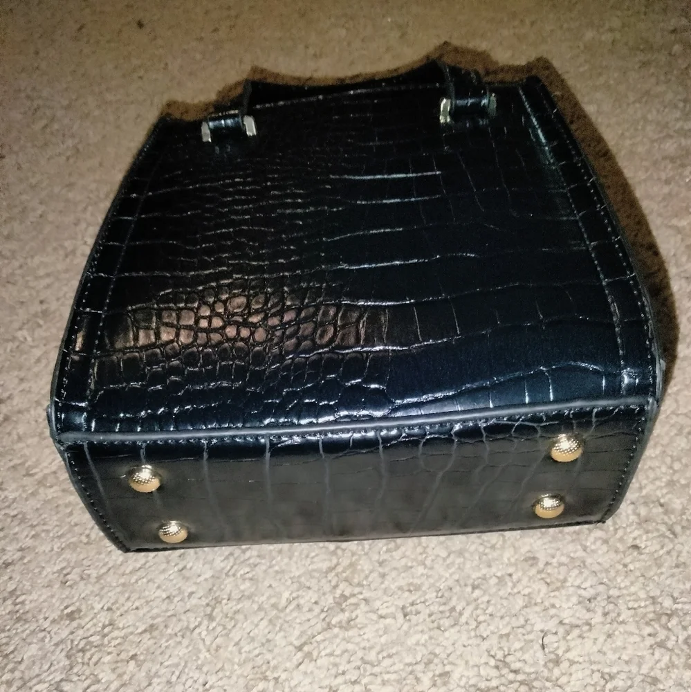Black Croc Embossed Print Faux Leather Top Handle Square Shoulder/Tote